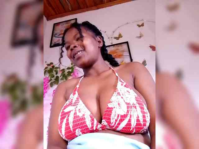 Sayrahsexy webcam