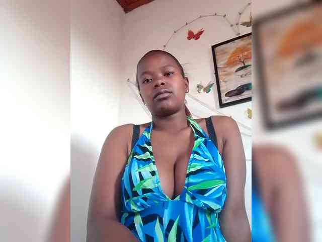 Sayrahsexy webcam