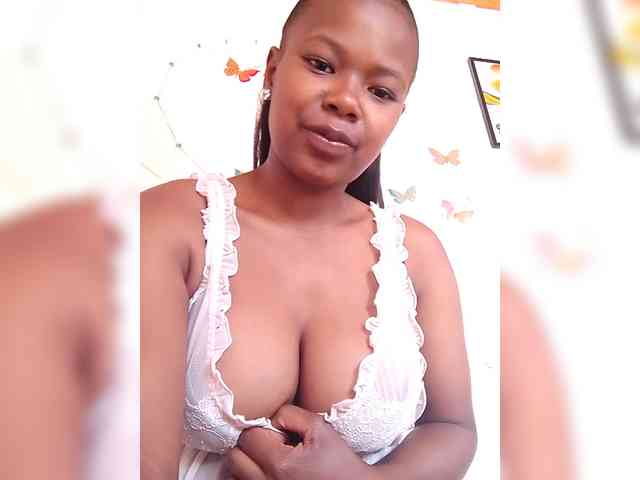 Sayrahsexy webcam