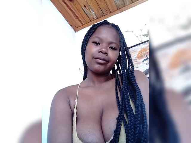 Sayrahsexy webcam