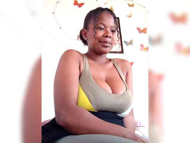 Sayrahsexy webcam