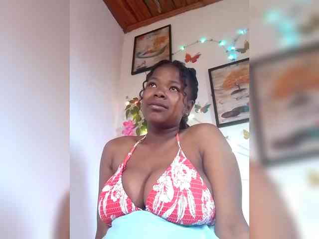 Sayrahsexy webcam