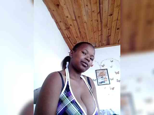 Sayrahsexy webcam