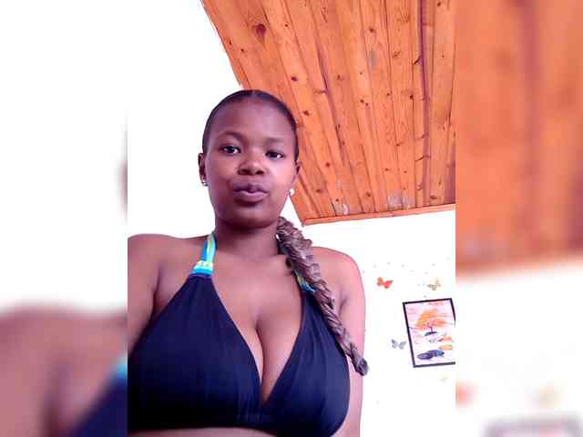 Sayrahsexy webcam