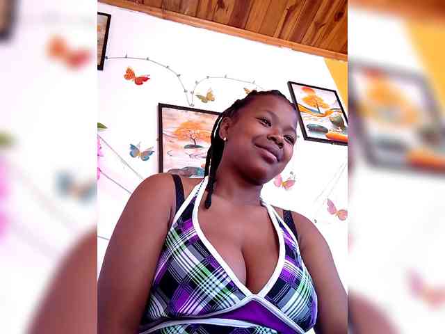 Sayrahsexy webcam