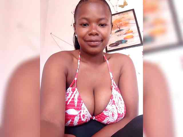 Sayrahsexy webcam