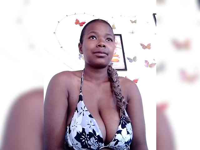 Sayrahsexy webcam