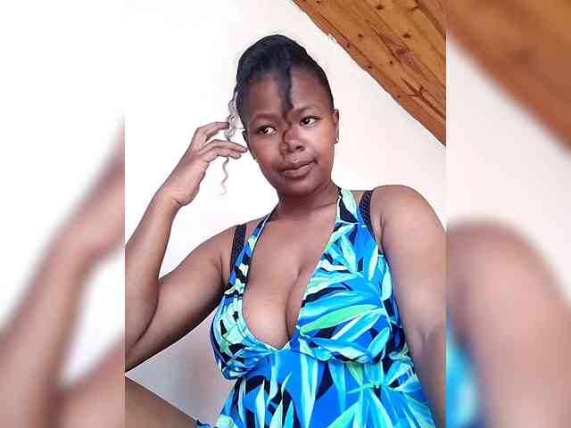 Sayrahsexy webcam