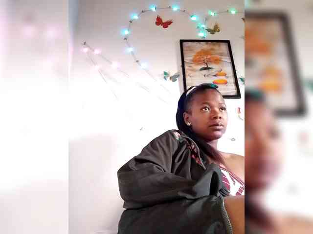 Sayrahsexy webcam