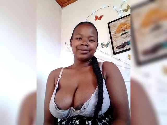 Sayrahsexy webcam
