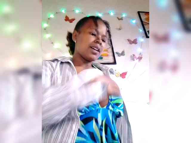 Sayrahsexy webcam
