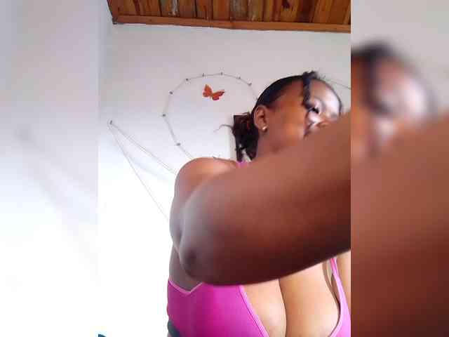 Sayrahsexy webcam
