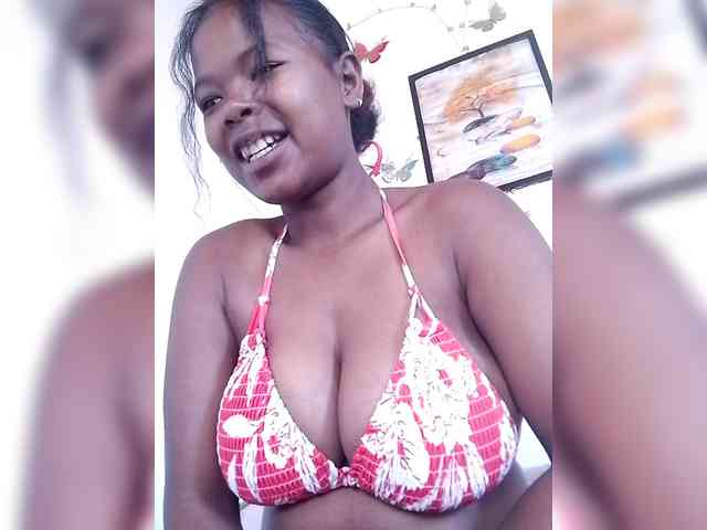 Sayrahsexy webcam