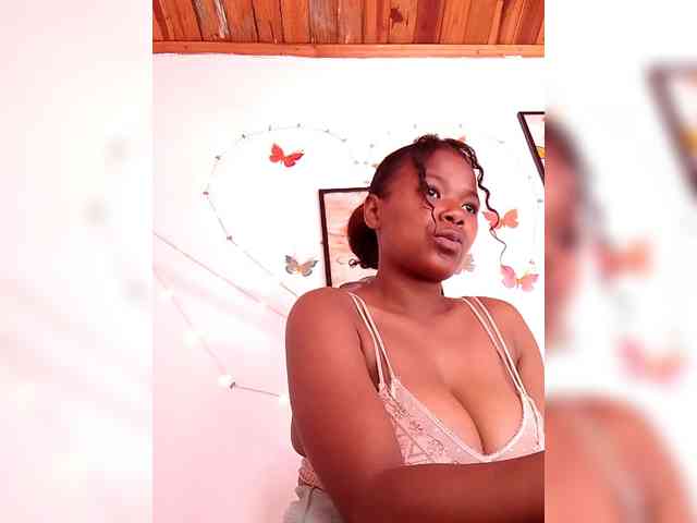 Sayrahsexy webcam