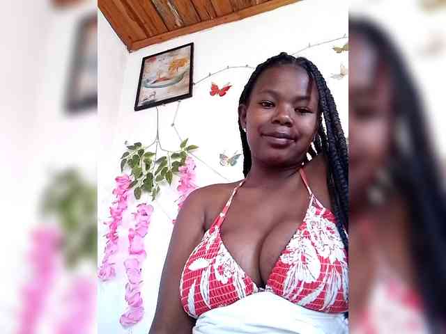 Sayrahsexy webcam