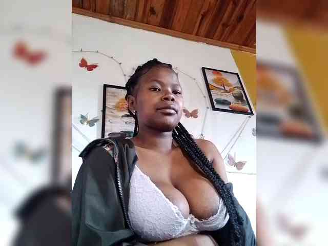 Sayrahsexy webcam
