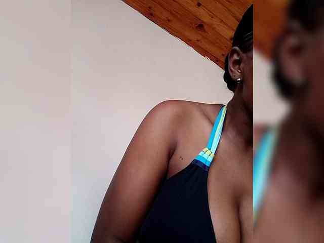 Sayrahsexy webcam