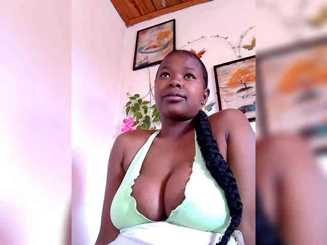 Sayrahsexy webcam