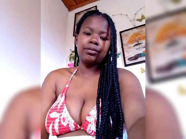 Sayrahsexy webcam