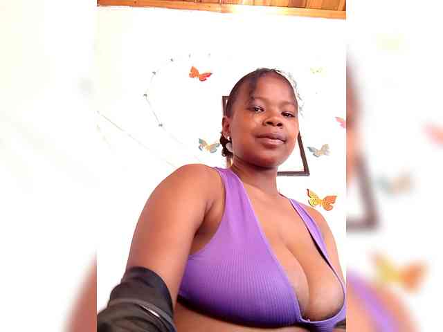 Sayrahsexy webcam