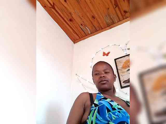 Sayrahsexy webcam