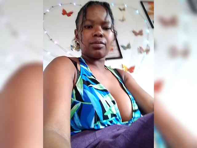 Sayrahsexy webcam