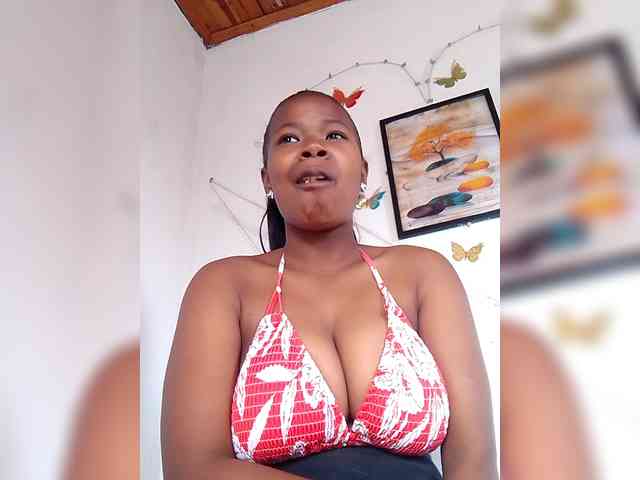 Sayrahsexy webcam