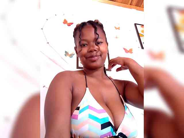 Sayrahsexy Live Webcam on BongaCams