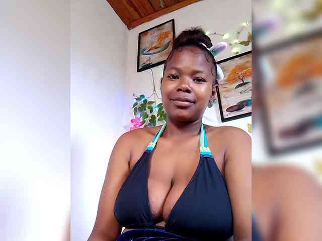 Sayrahsexy webcam