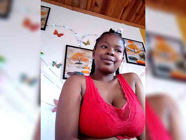 Sayrahsexy webcam