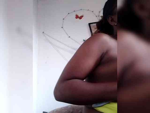 Sayrahsexy webcam