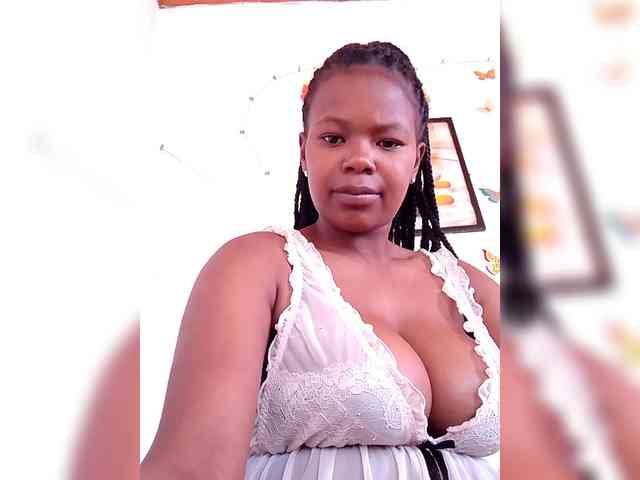 Sayrahsexy webcam