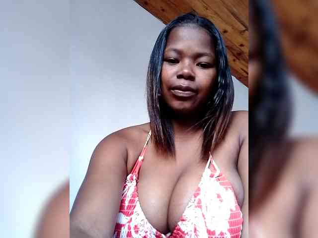 Sayrahsexy webcam
