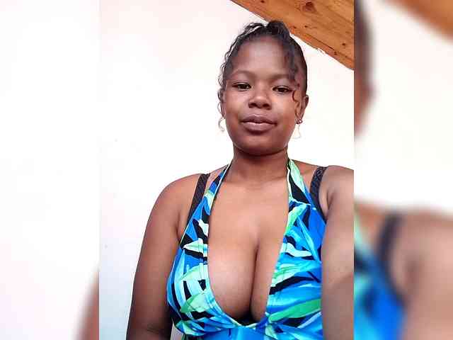 Sayrahsexy webcam
