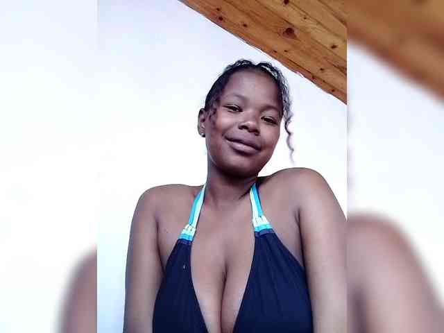 Sayrahsexy webcam