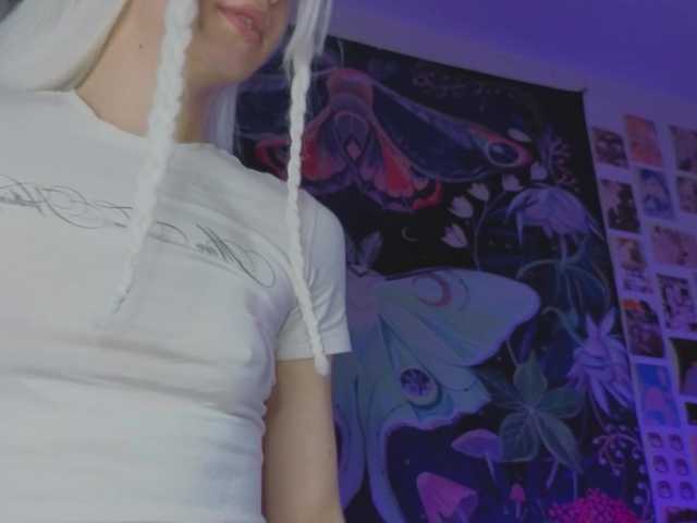 PeacchyPawss live cam on BongaCams
