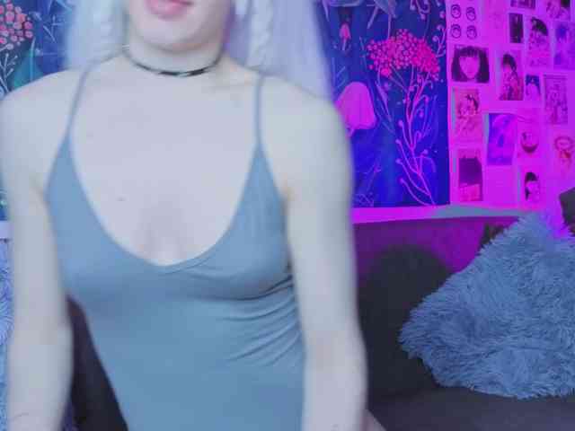 PeacchyPawss Live Webcam on BongaCams
