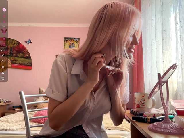 LeilaGerveler live cam on BongaCams