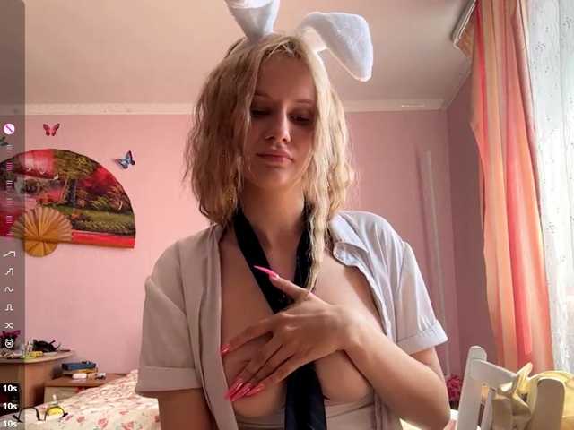 LeilaGerveler live cam on BongaCams
