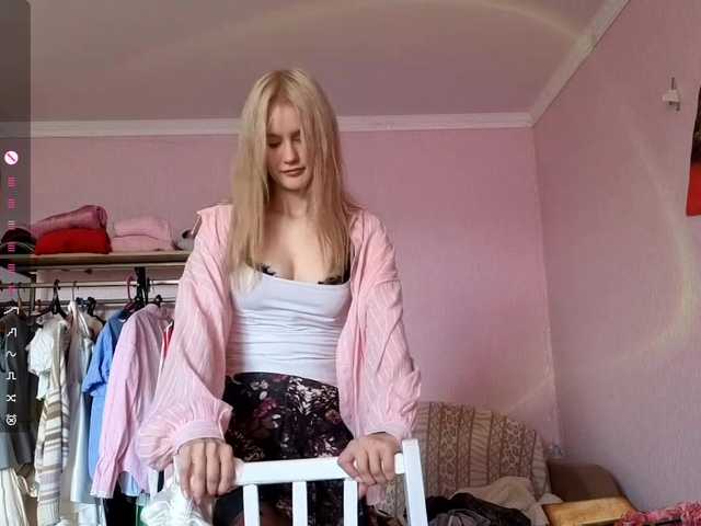 Melissablow live cam preview