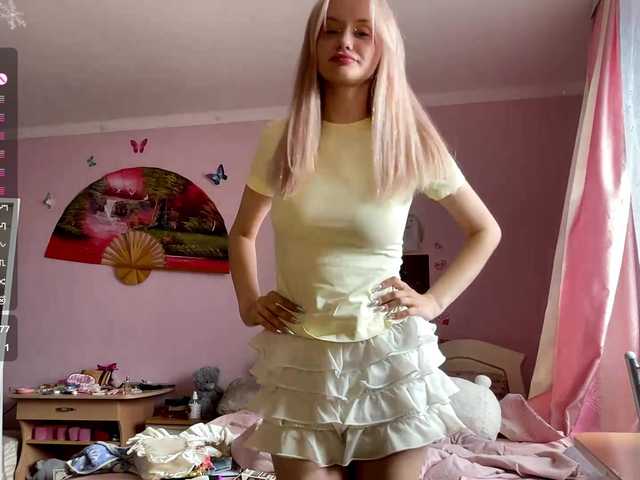 LeilaGerveler live cam on BongaCams