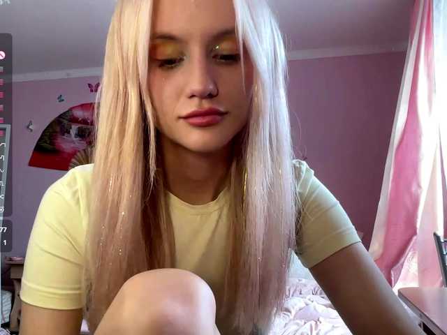 LeilaGerveler live cam on BongaCams