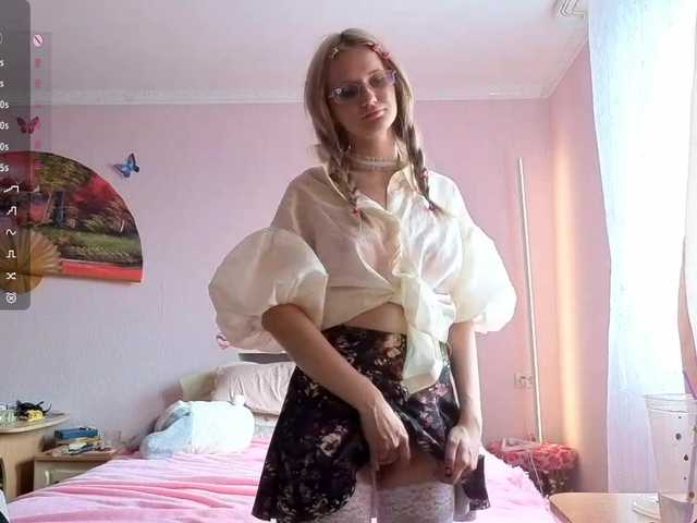 LeilaGerveler live cam on BongaCams