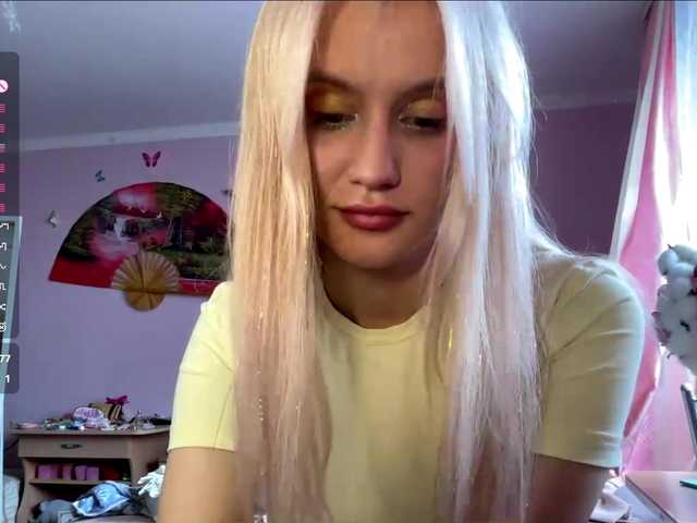LeilaGerveler live cam on BongaCams