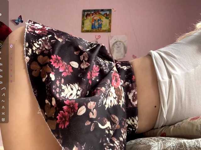 LeilaGerveler live cam on BongaCams