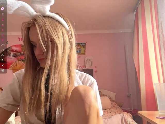 LeilaGerveler live cam on BongaCams