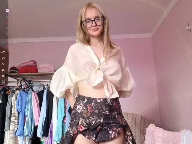 Melissablow live cam preview