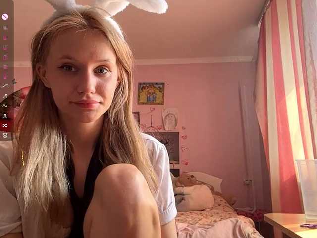 LeilaGerveler live cam on BongaCams