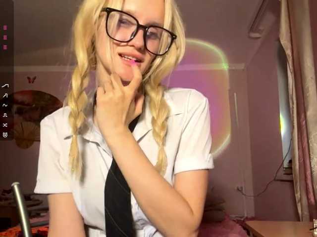 LeilaGerveler live cam on BongaCams