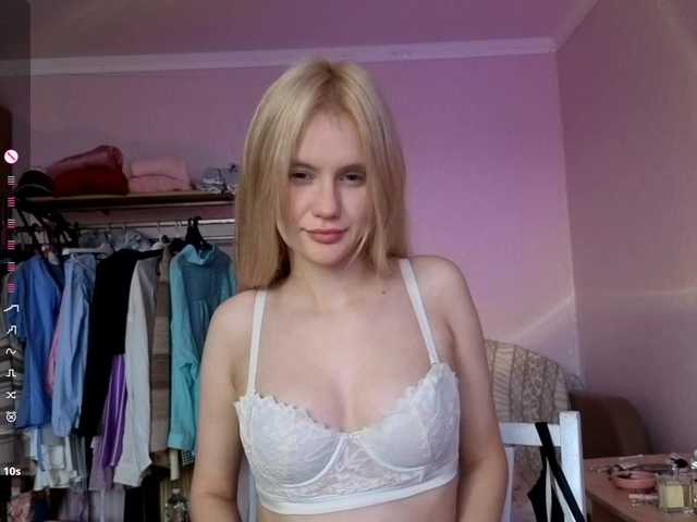 Melissablow live cam preview